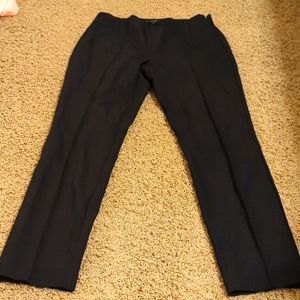 Lafayette 148 classic black slim pant size 6